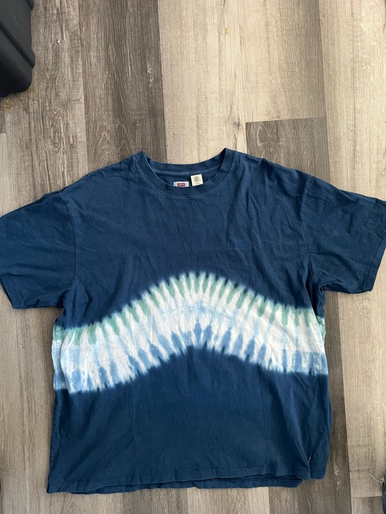 Levi's Other - Levi's Vintage Fit Shirt